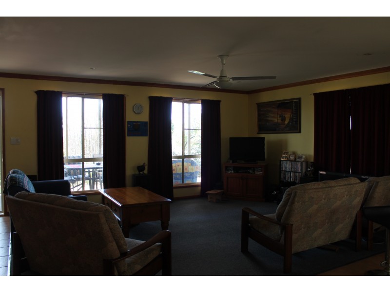 80 HILARY ROAD,, Benarkin QLD 4306