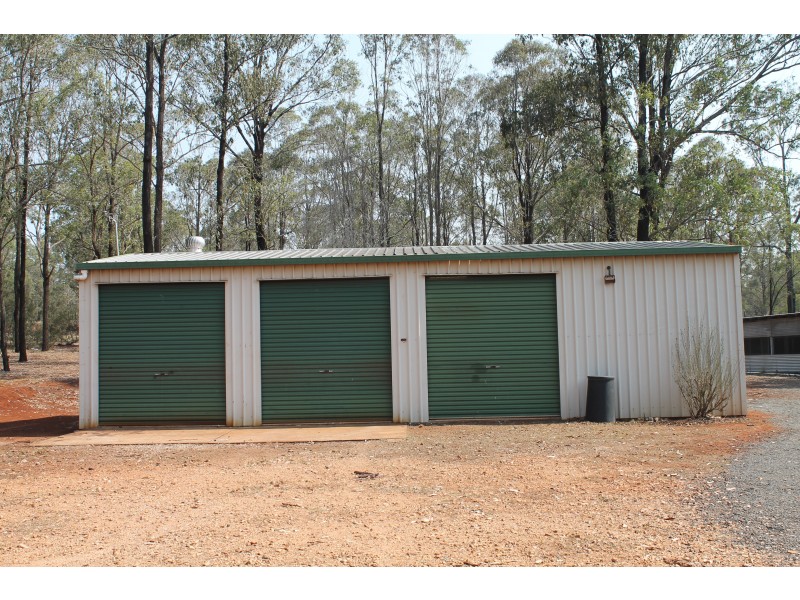 84 Crumpton Drive, Blackbutt QLD 4306