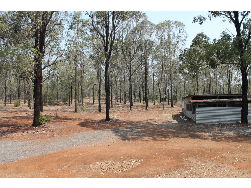 84 Crumpton Drive, Blackbutt QLD 4306