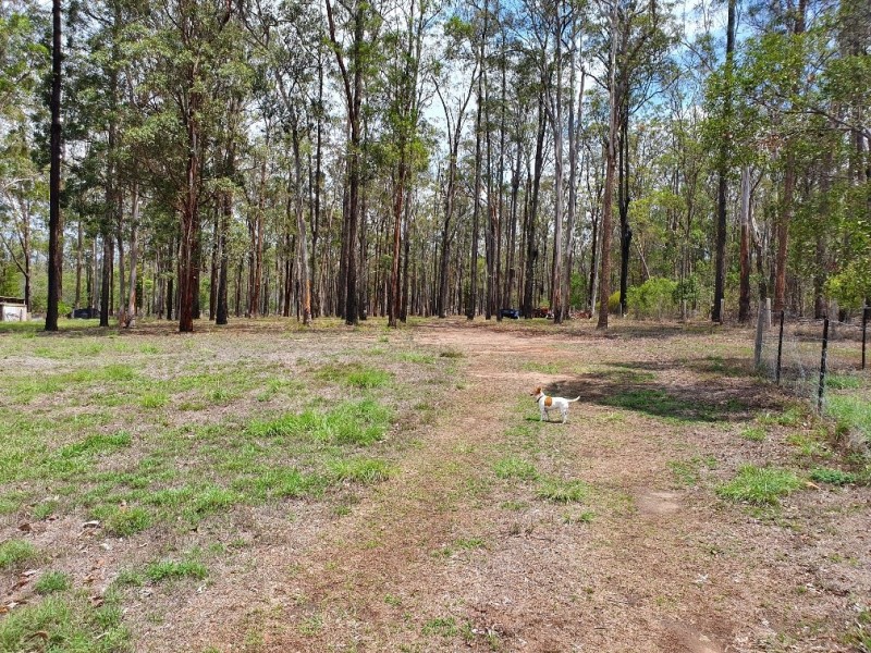 398 Crumpton Drive, Blackbutt QLD 4306
