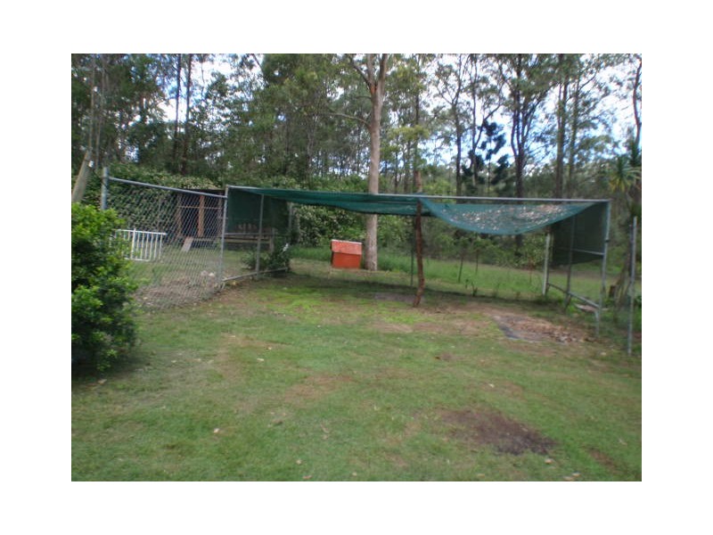 Blackbutt QLD 4306