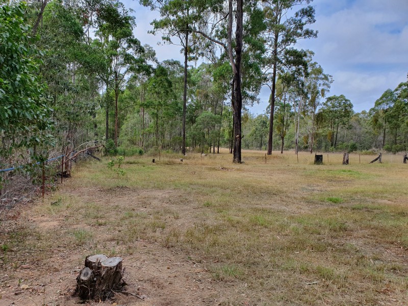 85 GILLILAND CRES., Blackbutt QLD 4306
