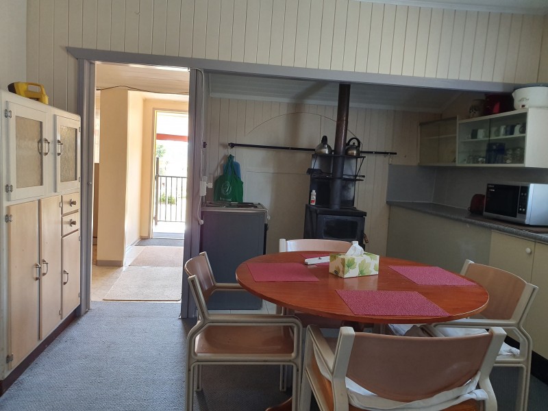 4 COULSON STREET, Blackbutt QLD 4306