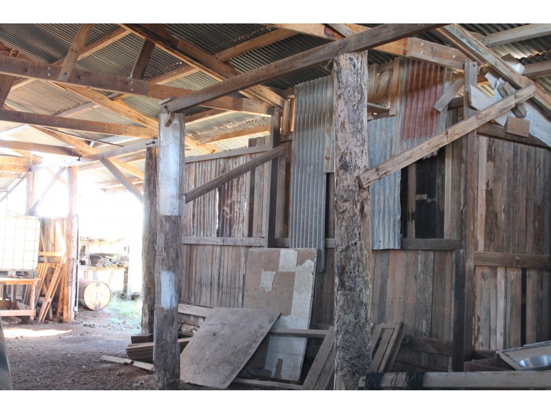 10862 Daguilar Highway, Blackbutt QLD 4306