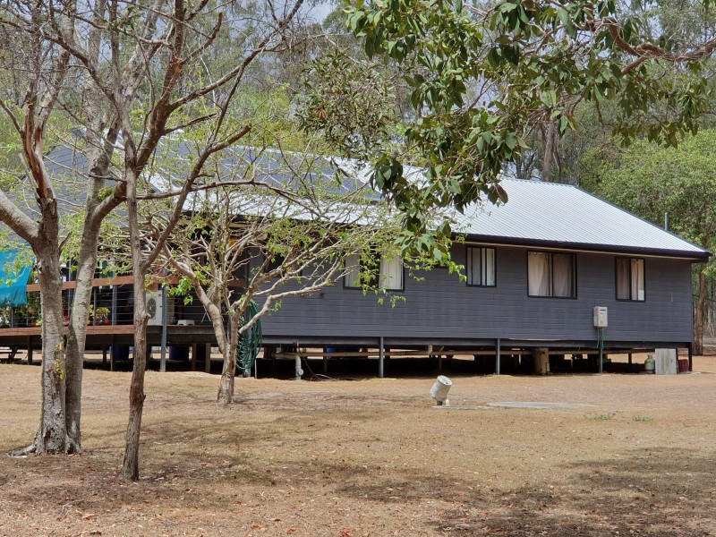 142 FRANKS ROAD, Blackbutt QLD 4306