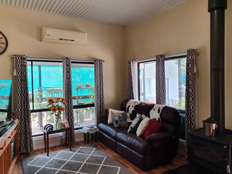 142 FRANKS ROAD, Blackbutt QLD 4306