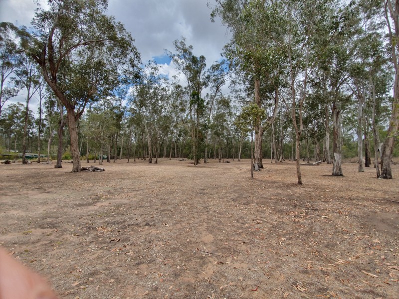 142 FRANKS ROAD, Blackbutt QLD 4306