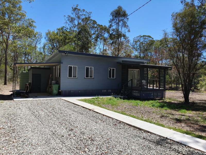 20 Langton Road, Blackbutt QLD 4306