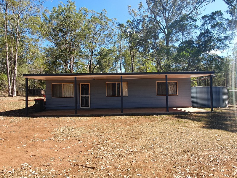 25 Grants road, Benarkin QLD 4306