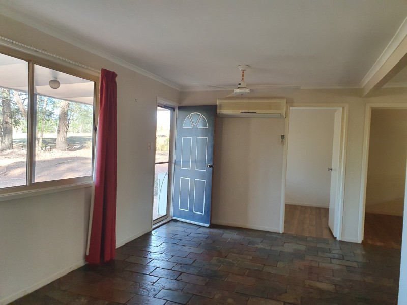 25 Grants road, Benarkin QLD 4306