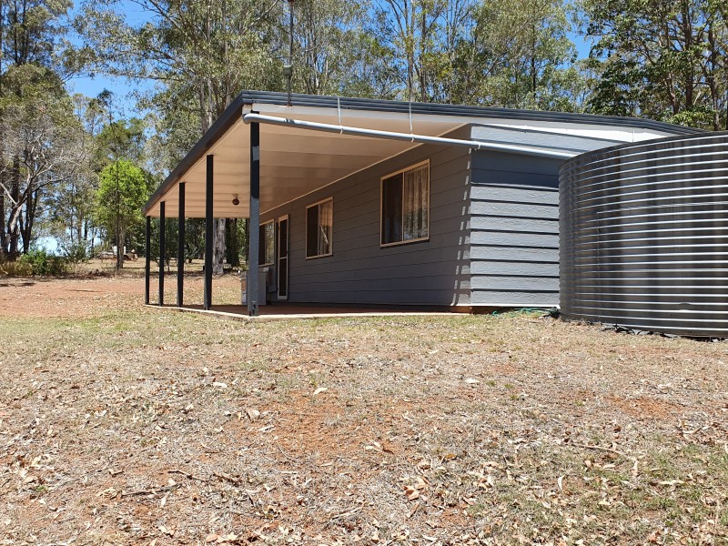 25 Grants road, Benarkin QLD 4306