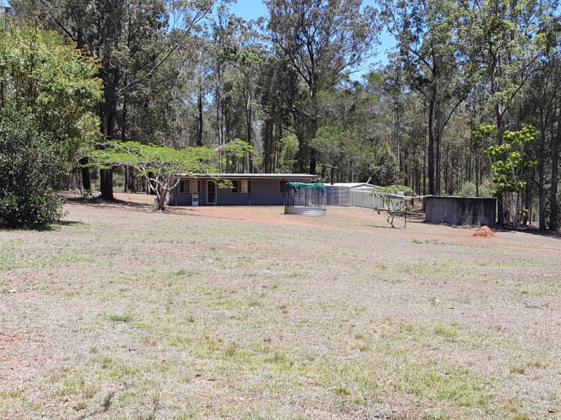 25 Grants road, Benarkin QLD 4306