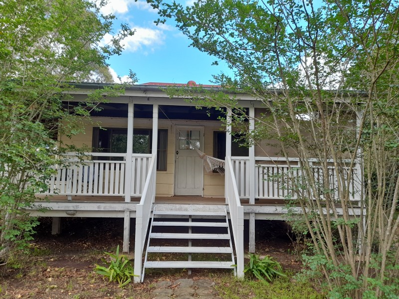 13 Coulson Street, Blackbutt QLD 4306