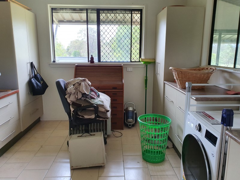 84 GREENHILLS DRIVE, Blackbutt QLD 4306