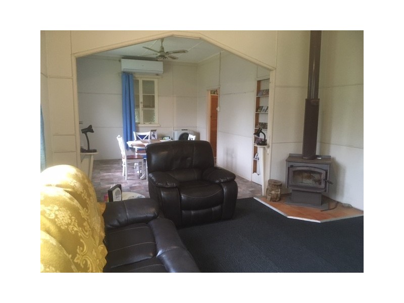 1 Eskdale Street, Moore QLD 4306