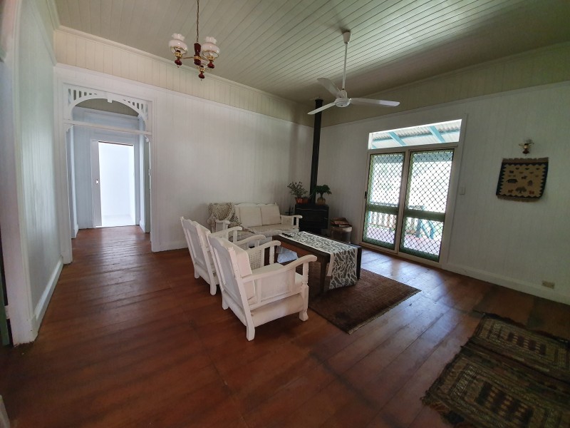 112 Franks Road, Blackbutt QLD 4306