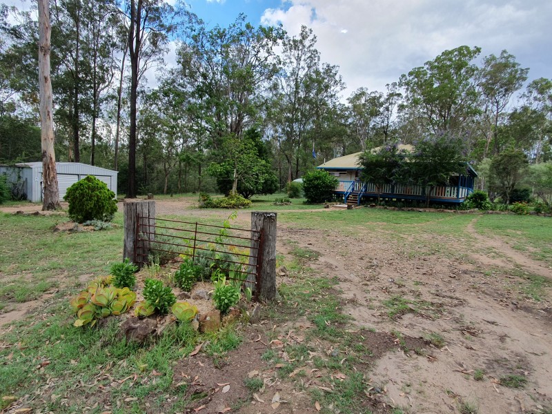 112 Franks Road, Blackbutt QLD 4306