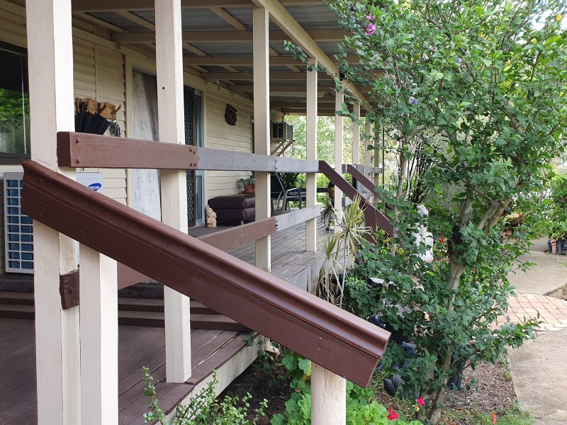 10 Fern Street, Blackbutt QLD 4306