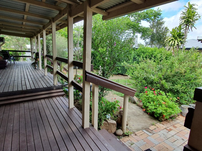 10 Fern Street, Blackbutt QLD 4306