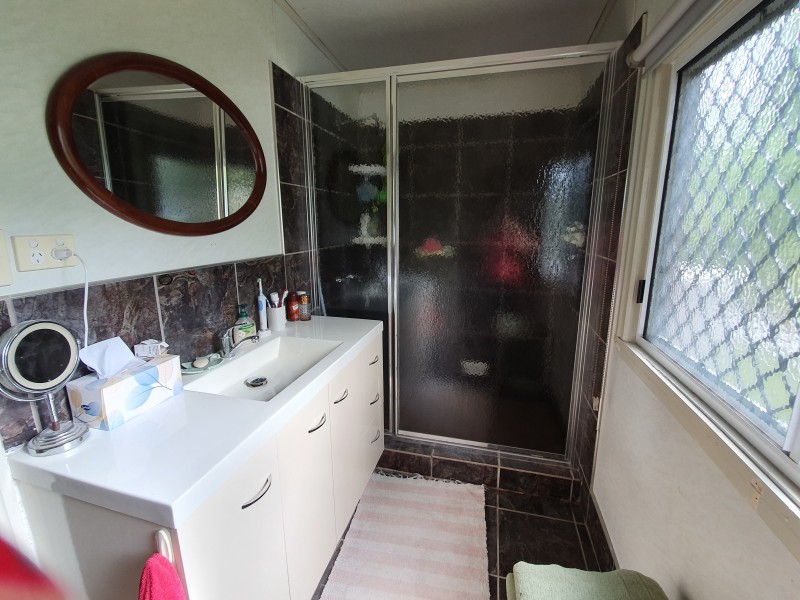 10 Fern Street, Blackbutt QLD 4306