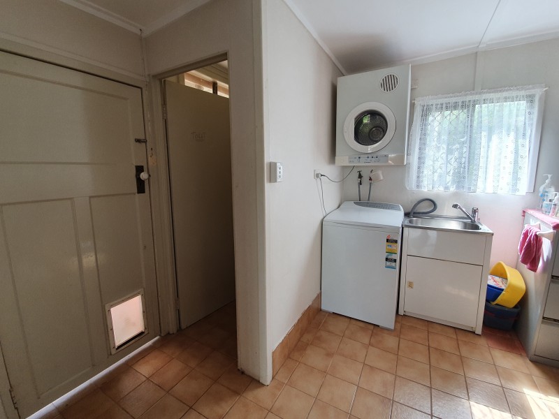 10 Fern Street, Blackbutt QLD 4306