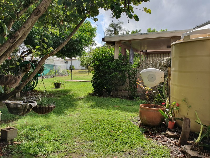 10 Fern Street, Blackbutt QLD 4306