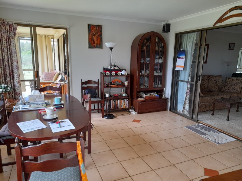 22 Knaggs court, Blackbutt QLD 4306