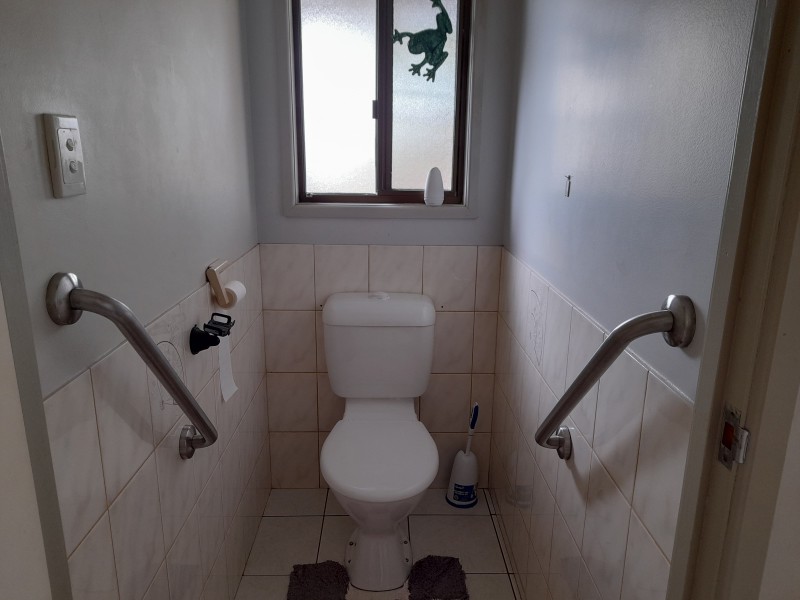 22 Knaggs court, Blackbutt QLD 4306