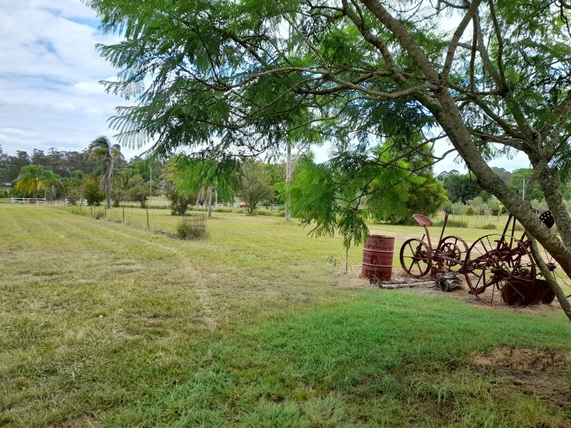 22 Knaggs court, Blackbutt QLD 4306