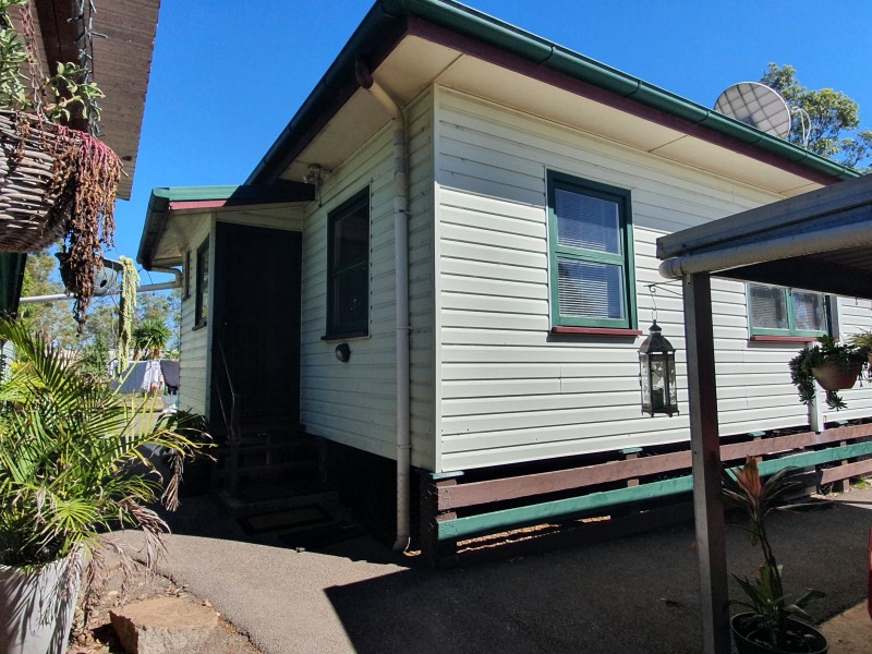 7 Scotts Close, Blackbutt QLD 4306