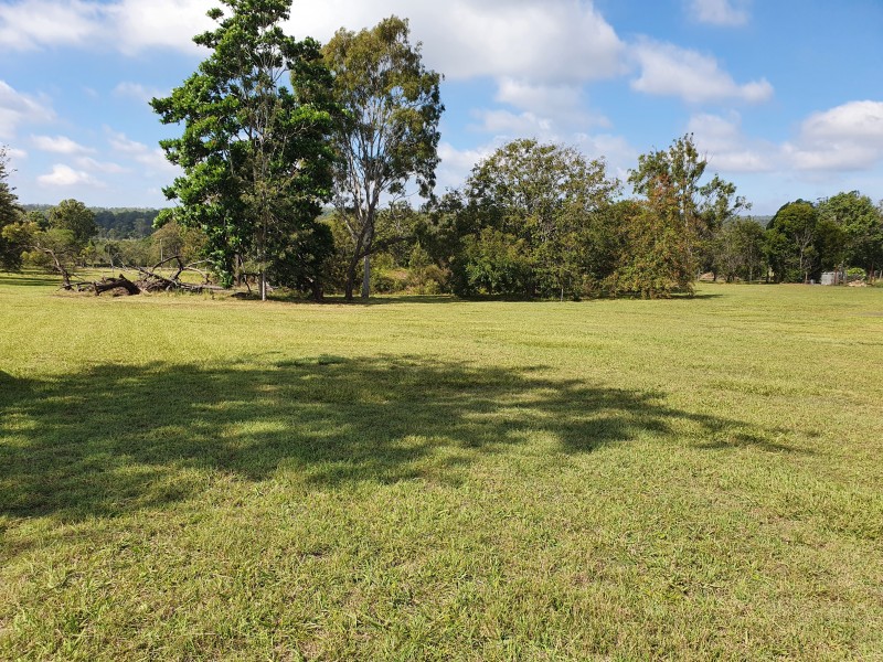 81 Bowman rd, Blackbutt QLD 4306