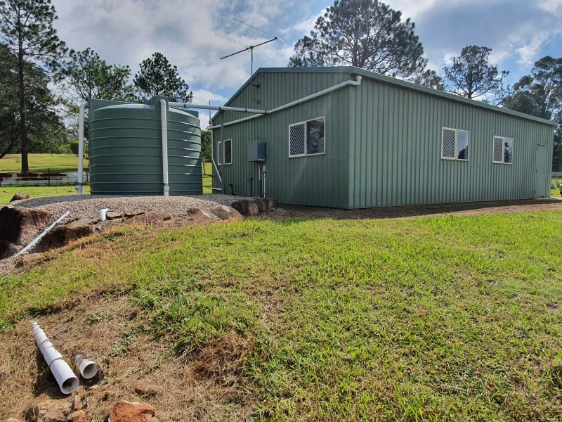 81 Bowman rd, Blackbutt QLD 4306