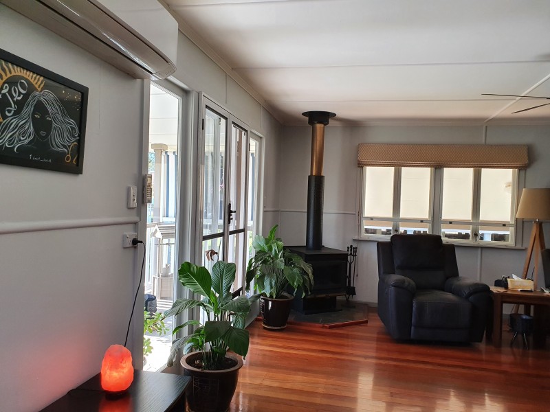 27 BLACKBUTT STREET, Blackbutt QLD 4306