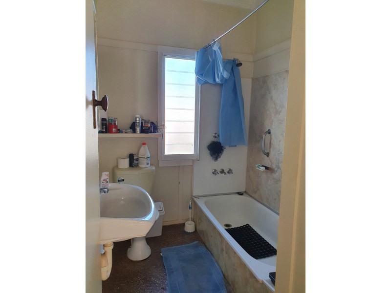 234 SIEFERT STREET, Crawford QLD 4610