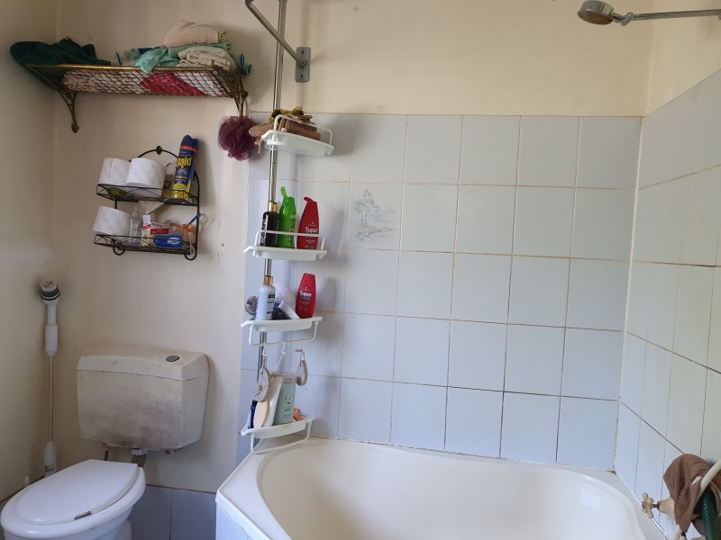 67  ENID COURT, Blackbutt QLD 4306