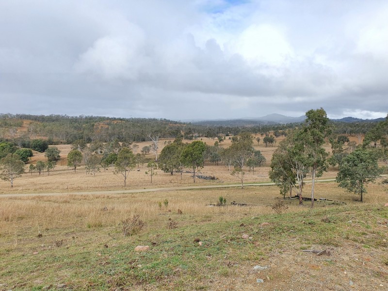 12 McRae Road, Emu Creek QLD 4355