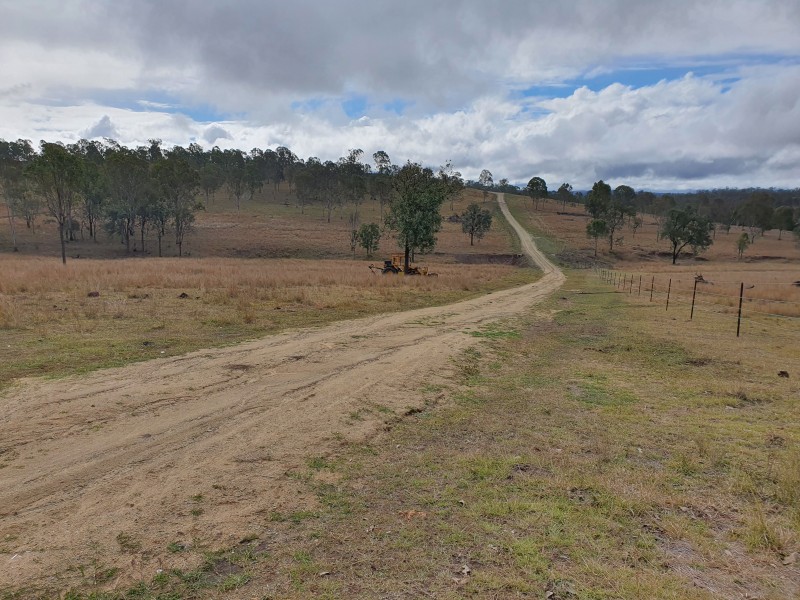 12 McRae Road, Emu Creek QLD 4355