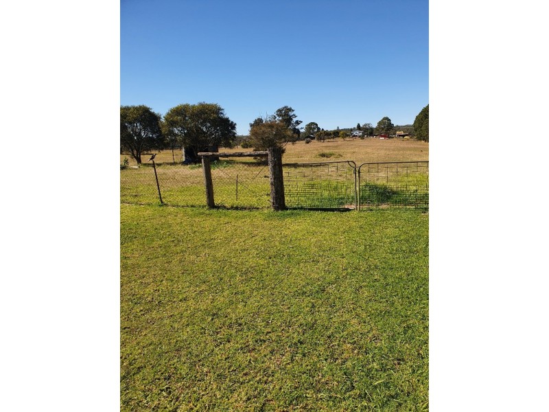 156 Bowman Road, Blackbutt QLD 4306