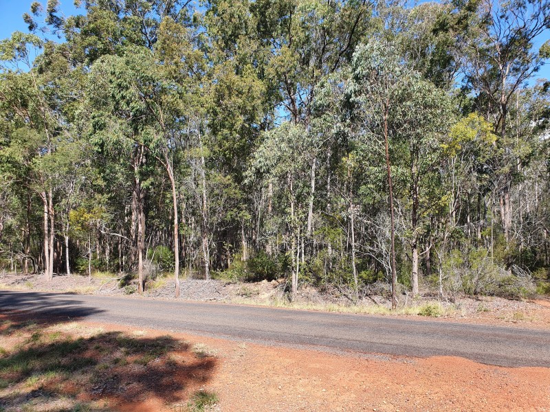 31 McLaughlan Road, Benarkin QLD 4306
