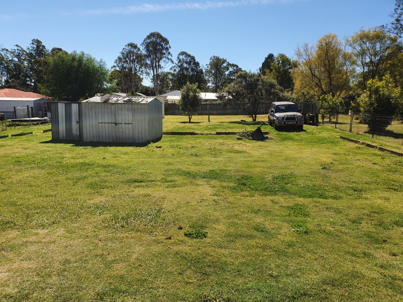 6 Crofton Street, Blackbutt QLD 4306