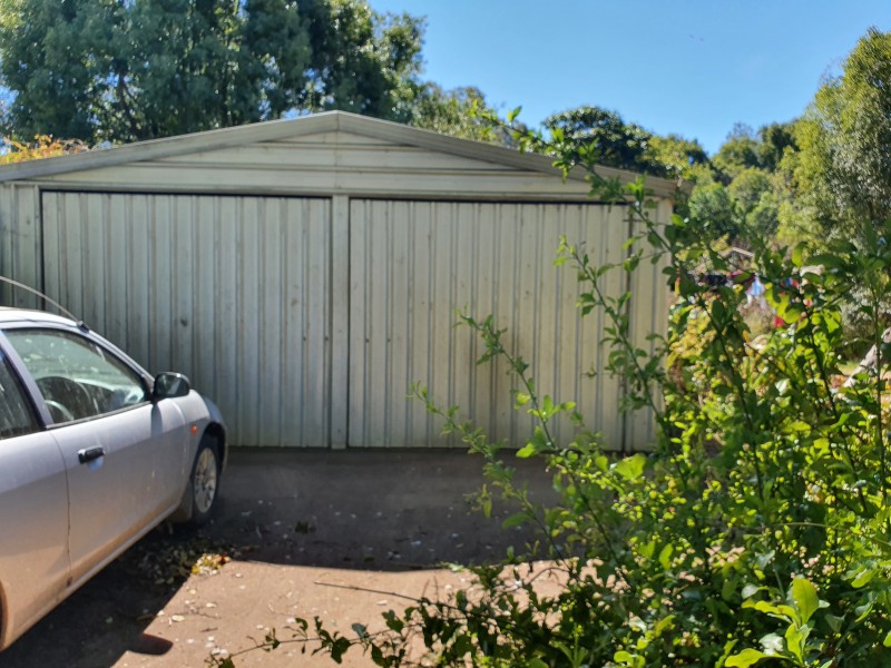 4 Creek Street, Blackbutt QLD 4306