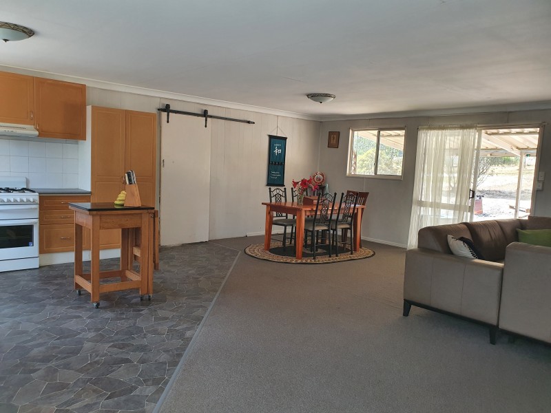 39 McLaughlan Road, Benarkin QLD 4306