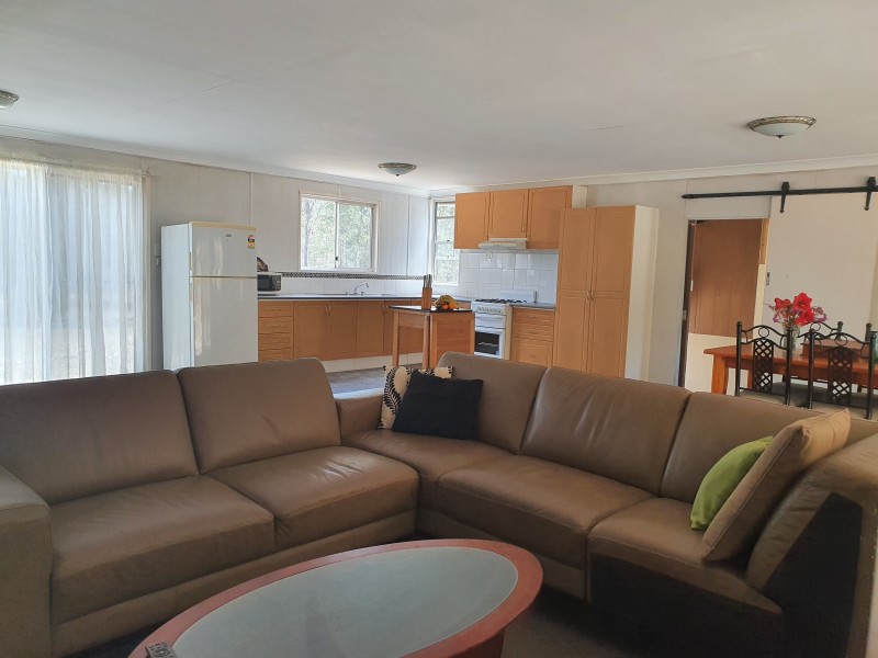 39 McLaughlan Road, Benarkin QLD 4306