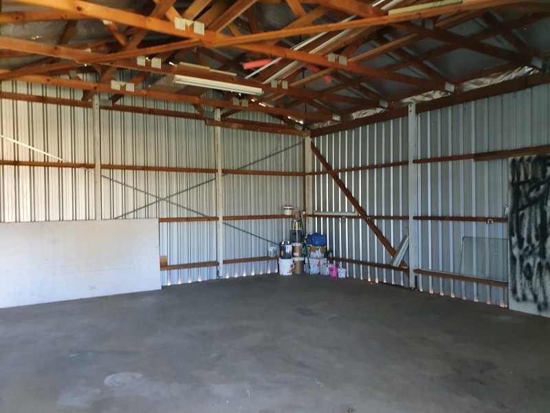 8 FERN STREET, Blackbutt QLD 4306