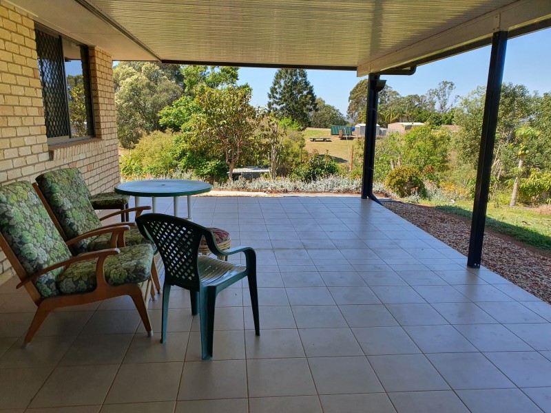 10 Rosalie Drive, Yarraman QLD 4614