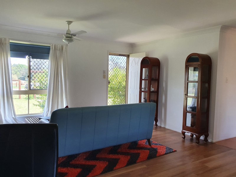 15 Morris Street, Blackbutt QLD 4306