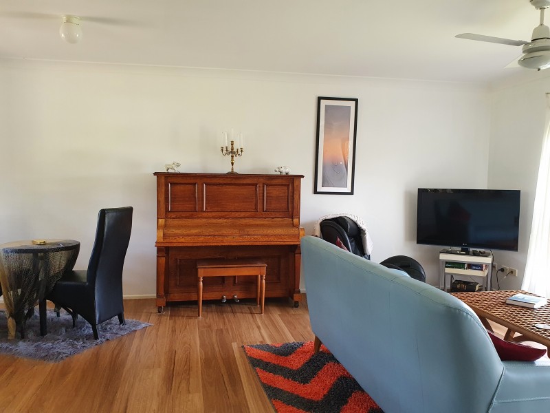 15 Morris Street, Blackbutt QLD 4306