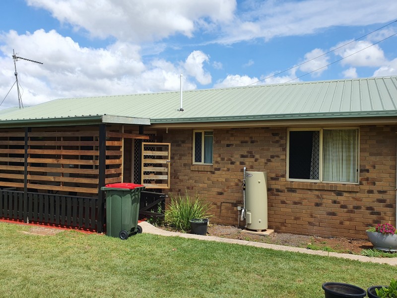 15 Morris Street, Blackbutt QLD 4306