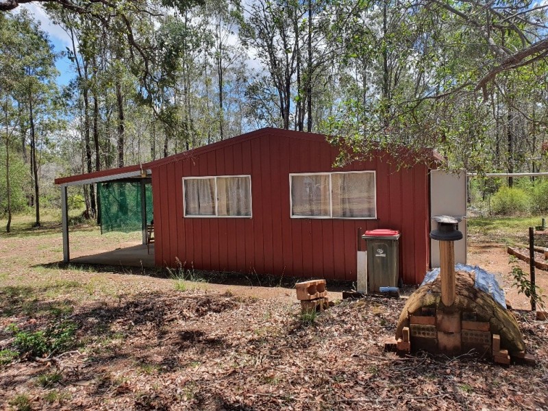 70 Crumpton Drive, Blackbutt North QLD 4306