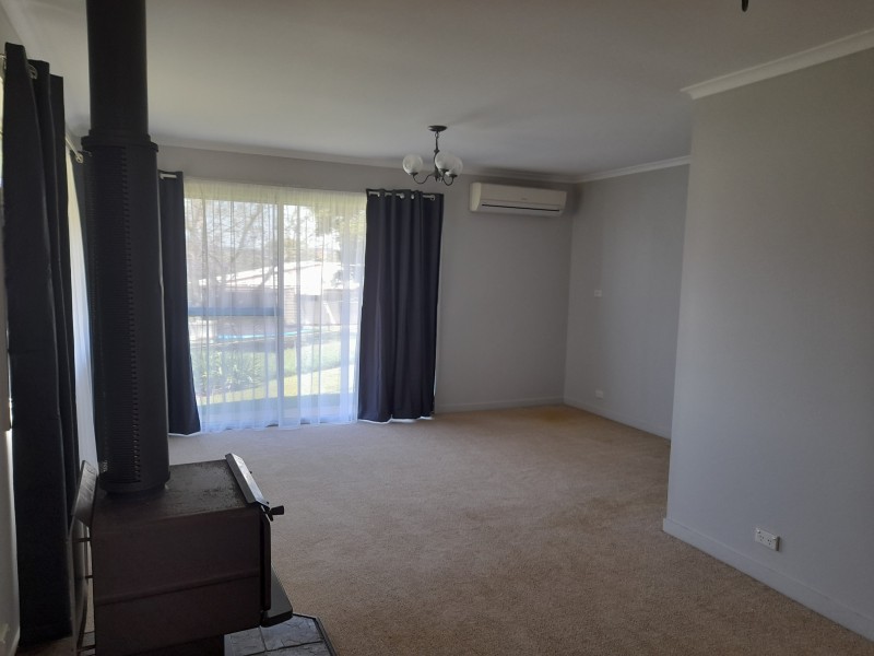 11 Juillerat Street, Yarraman QLD 4614